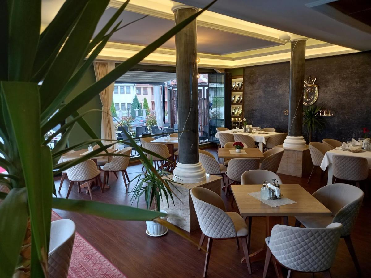 Conti Hotel & Restaurant Gjakova Buitenkant foto