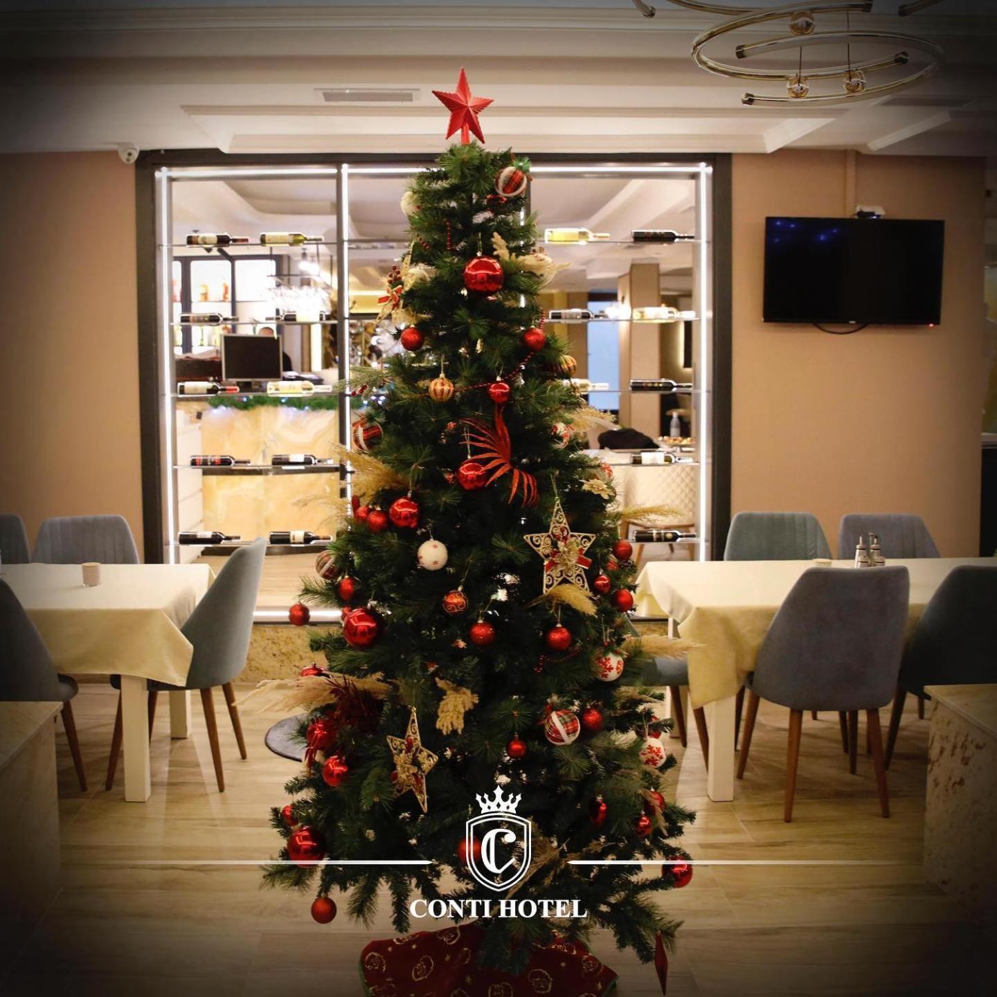 Conti Hotel & Restaurant Gjakova Buitenkant foto